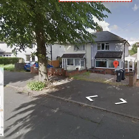 Entire Three Bedroom House In Birmingham Exterior photo